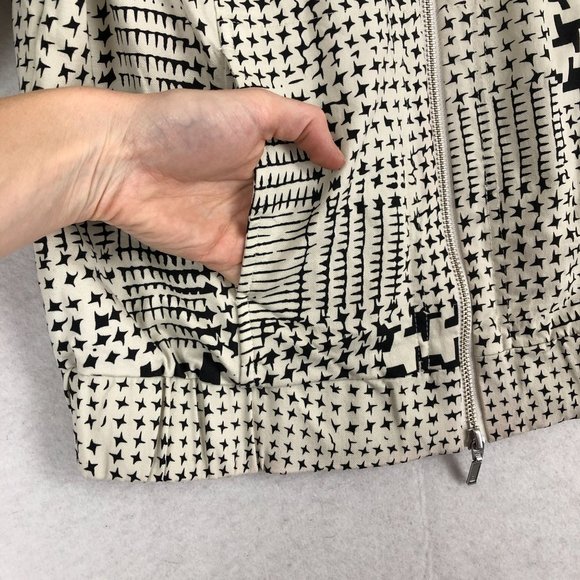 CAbi Women's Size Small #931 Coupe Black White Print Short Sleeve Bomber Jacket - Picture 5 of 12